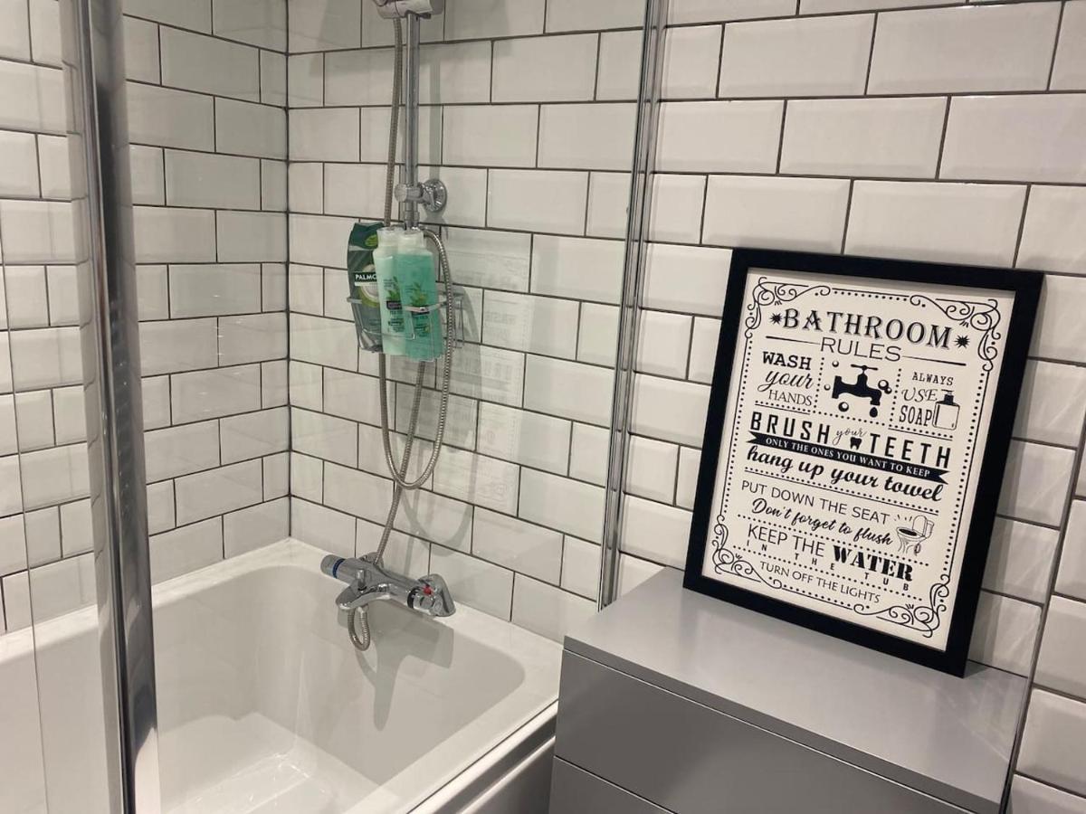 Suburban 2-Bed, Entire Home, Free Parking, Maidstone, Kent Uk Boxley Eksteriør bilde