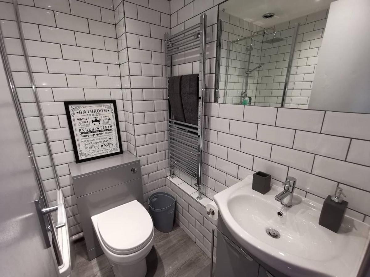 Suburban 2-Bed, Entire Home, Free Parking, Maidstone, Kent Uk Boxley Eksteriør bilde