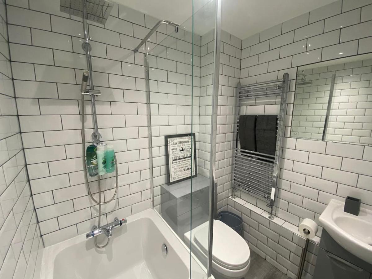 Suburban 2-Bed, Entire Home, Free Parking, Maidstone, Kent Uk Boxley Eksteriør bilde